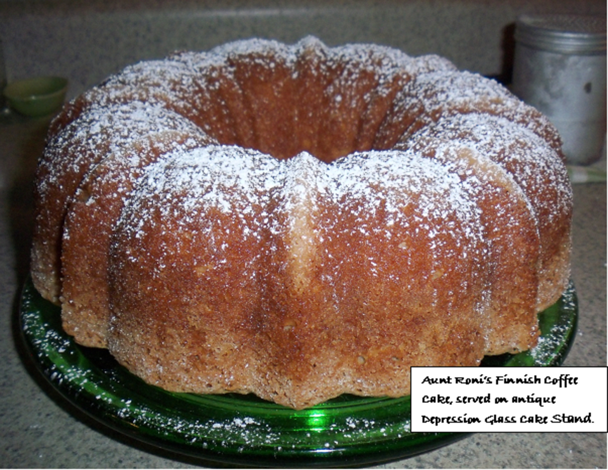 Kermakakku (Finnish Sour Cream Cake)