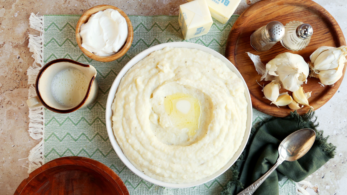 Roasted Garlic Mashed Potatoes - The Best You'Ve Ever Had