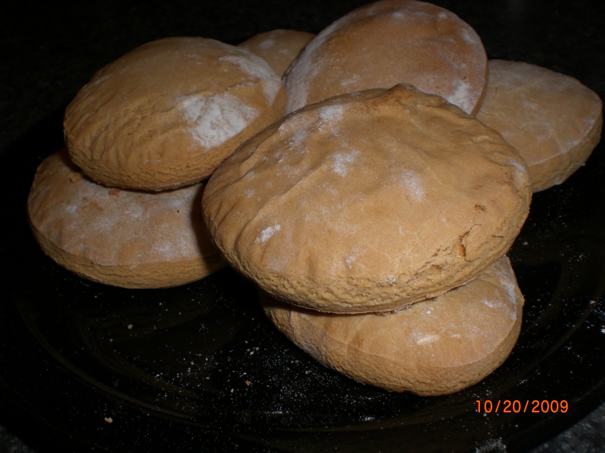 Round Teething Biscuits For Baby