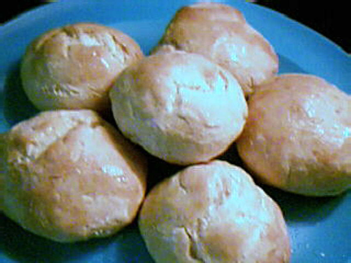 Mom'S Southern Homemade Simple Biscuits