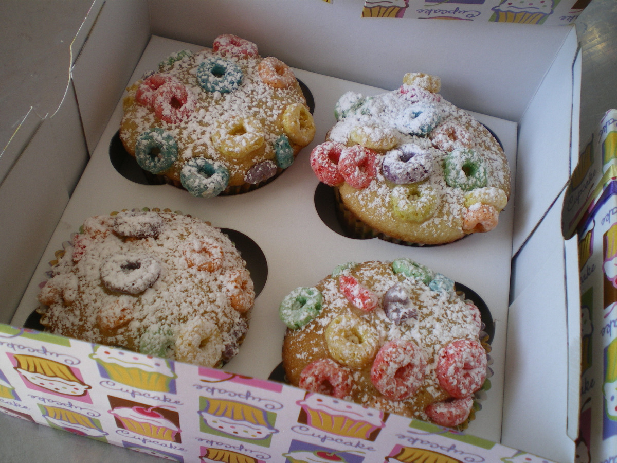 Very Vanilla Cupcakes