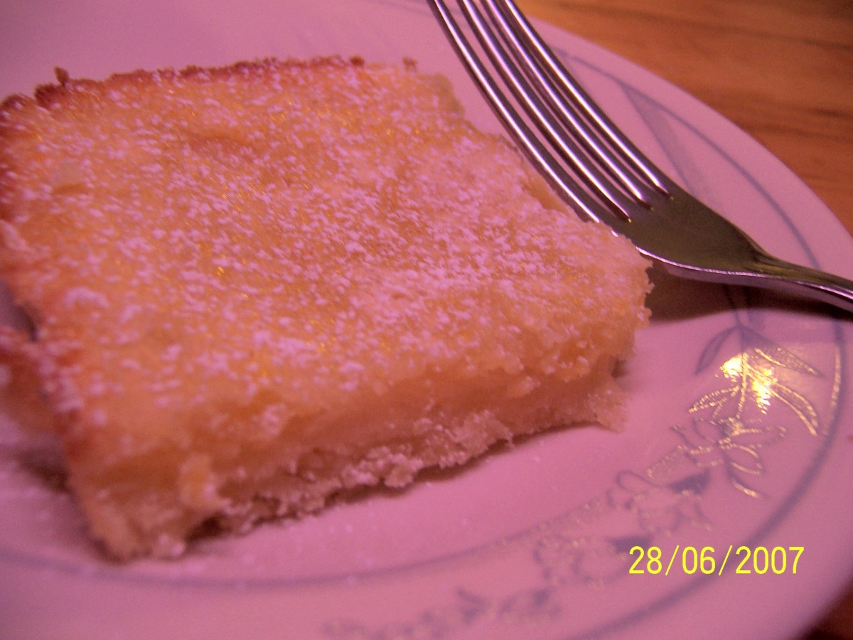 Easy Lemony Lemon Bars
