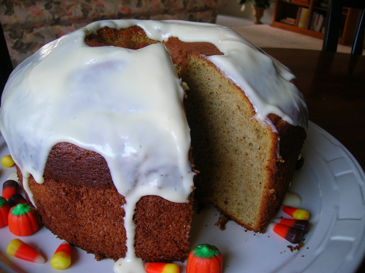 Almond Cream Cheese Glaze