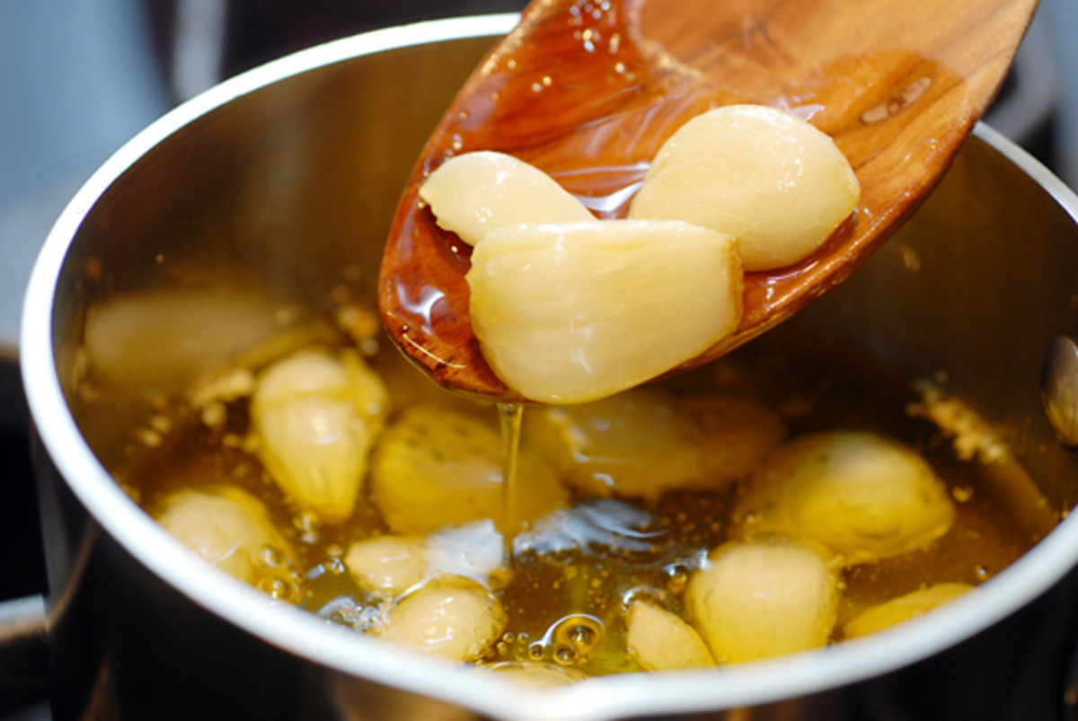 Homemade Garlic Oil