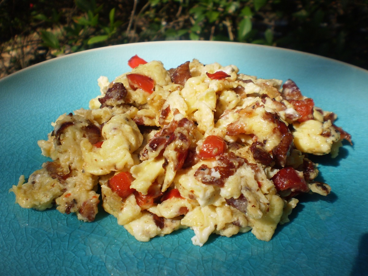 Summer Egg And Bacon Scramble