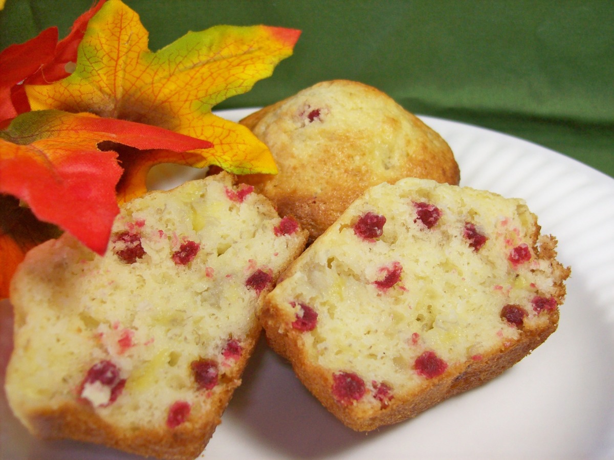 Raspberry-Banana Muffins