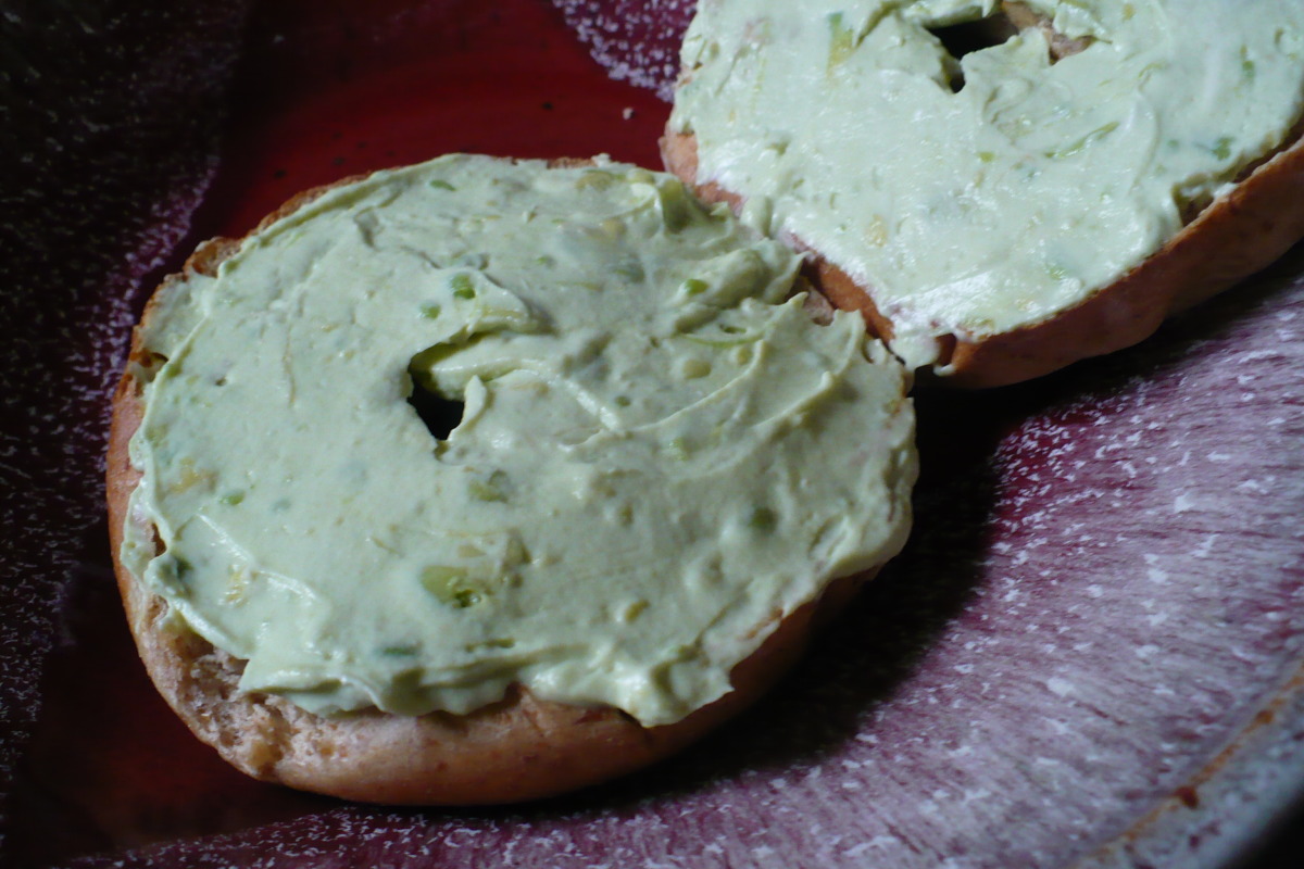 Avocado Cream Cheese Spread