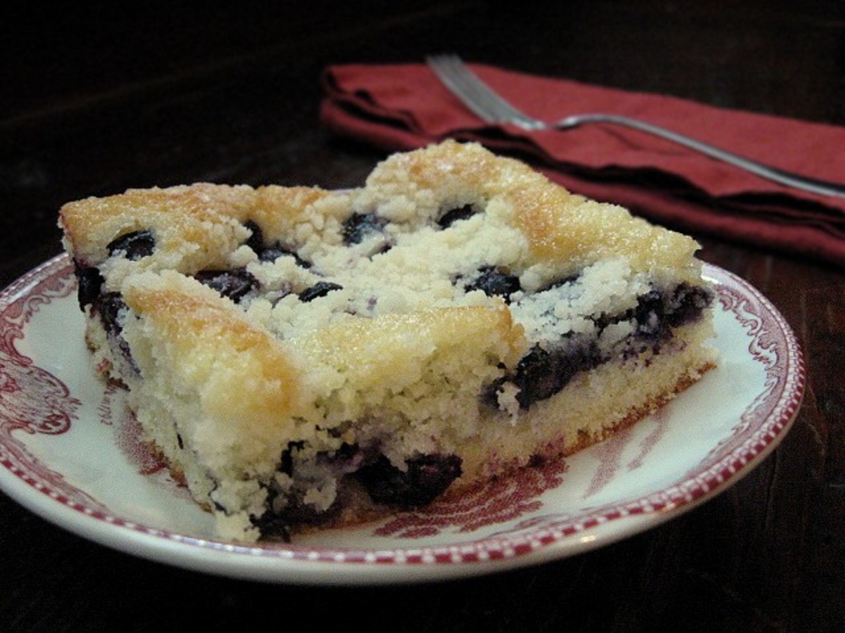Blueberry Crumb Cake