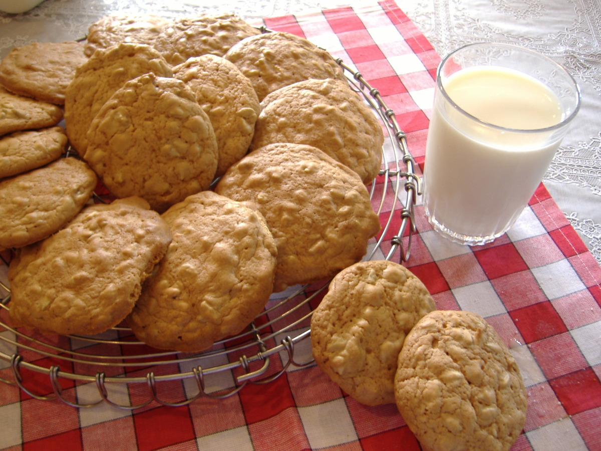 White Chocolate Sunflower Cookies