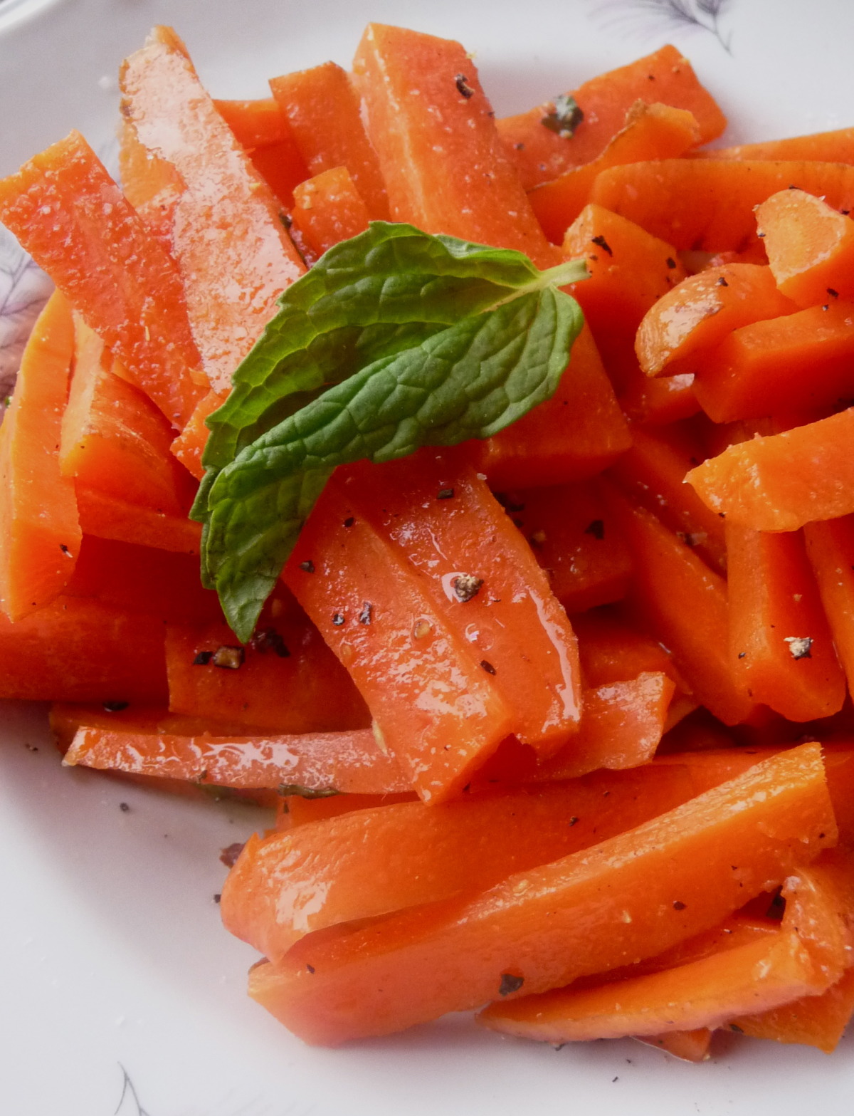Buttery Mint Carrots