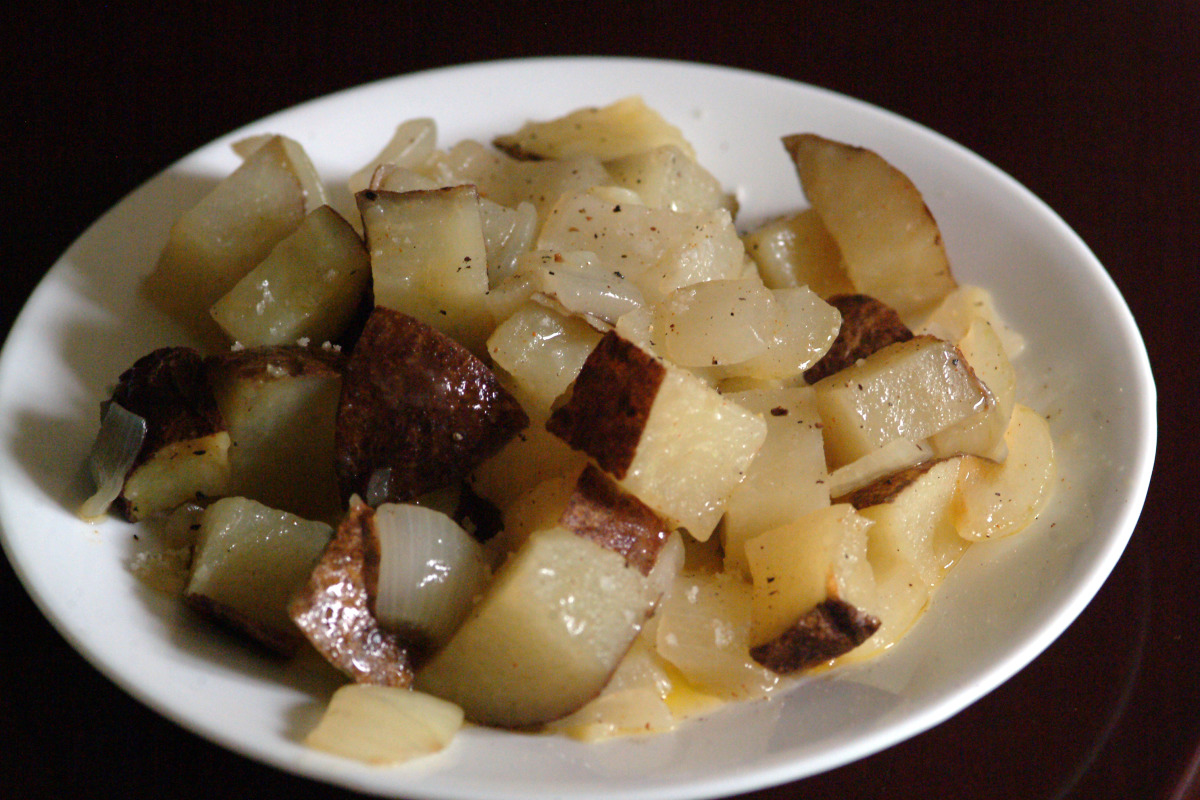 Microwaved Potato And Onions