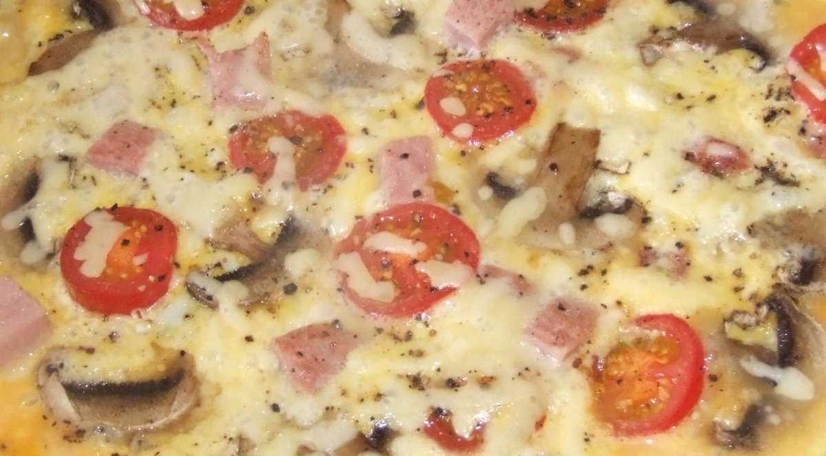 Ham, Mushroom And Cheese Omelette