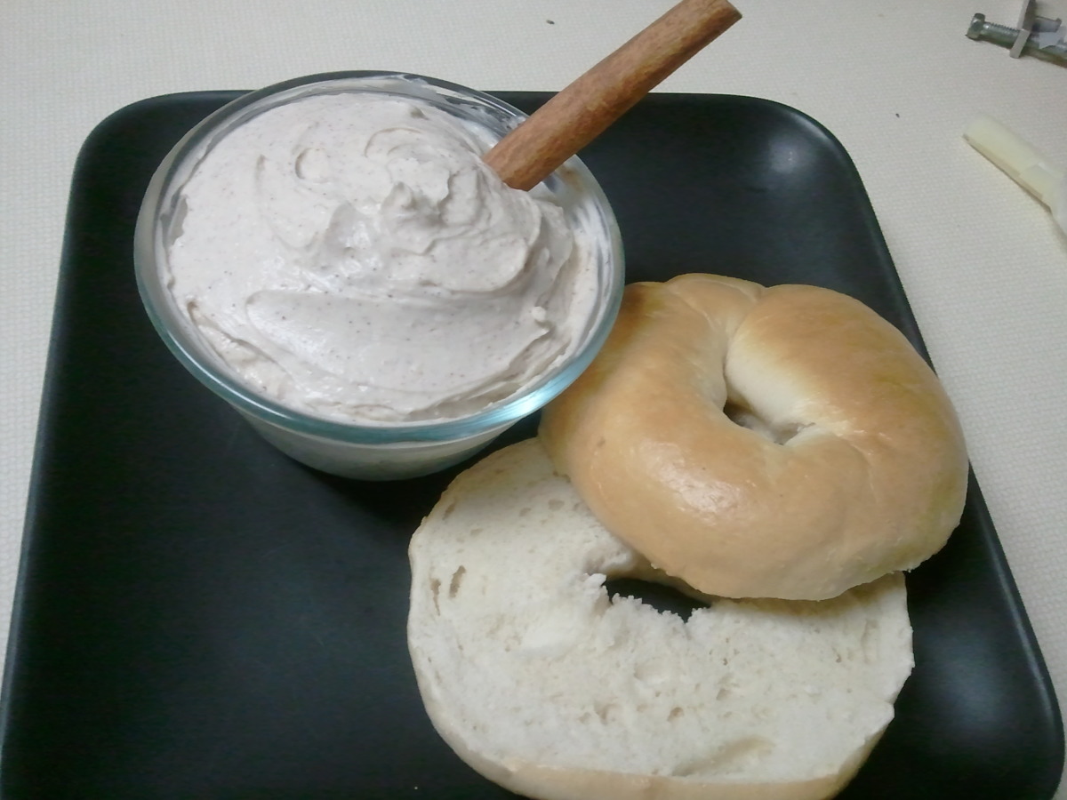 Honey Cinnamon Spread For Bagels